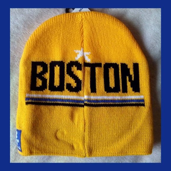BOSTON ADULT UNISEX WINTER HATS! - Picture 2 of 3